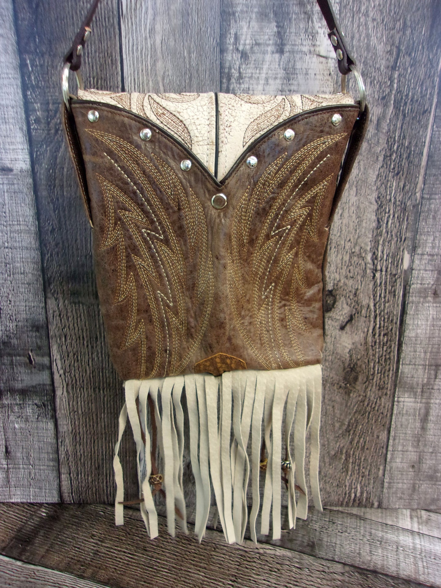 Small Cowboy Boot Purse with Fringe sm299